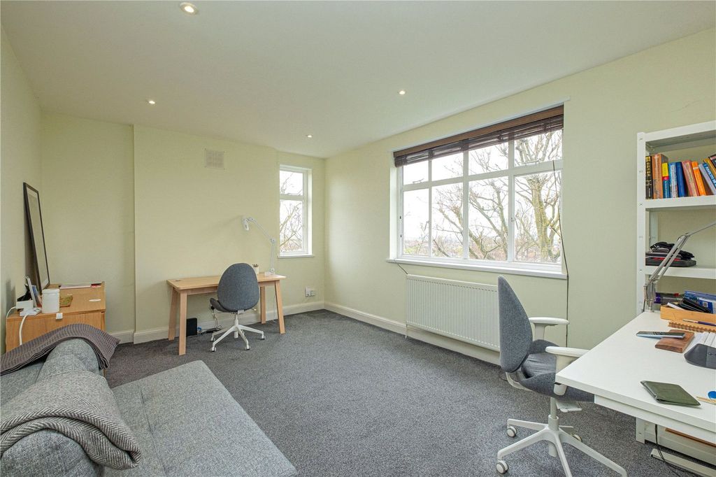Property photo 1 of 7 Picture No. 35