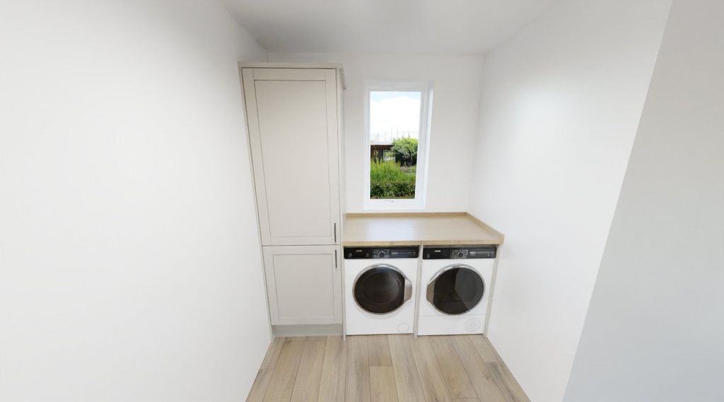 Property photo 3 of 16 Digital Image