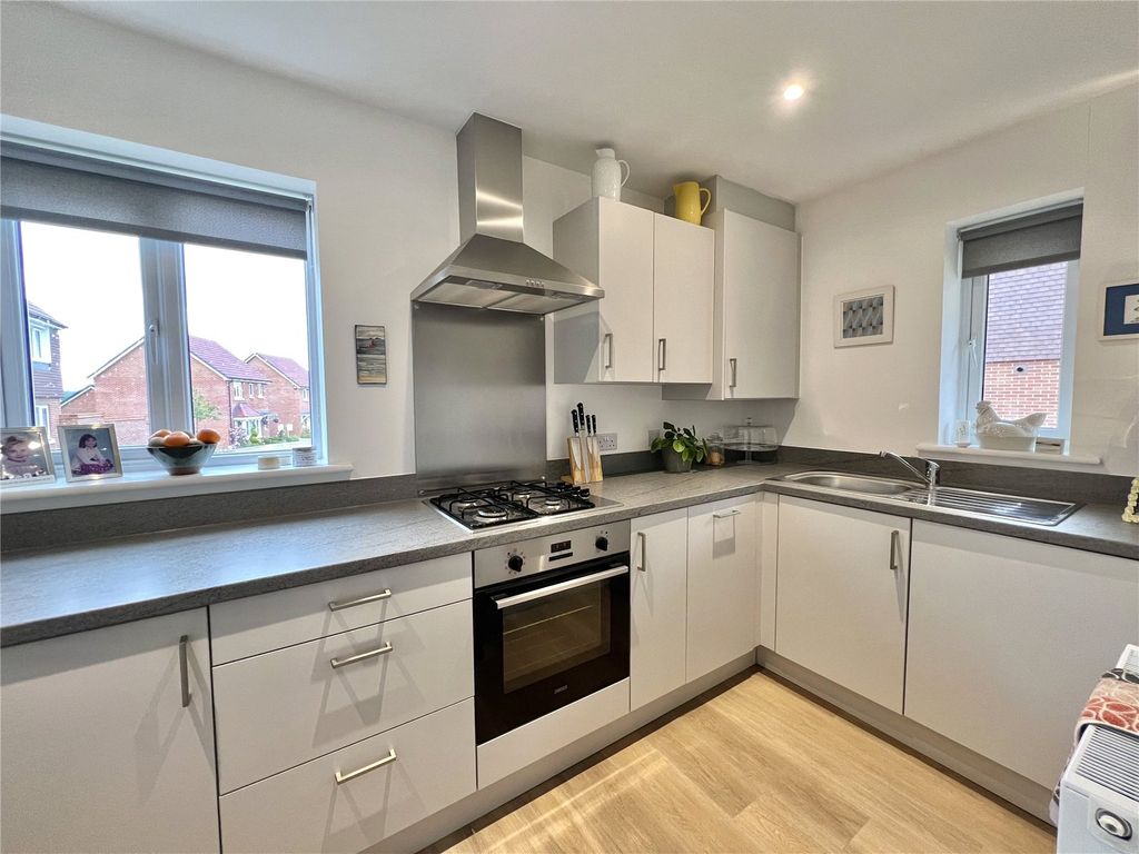 Property photo 2 of 13 Picture No. 07