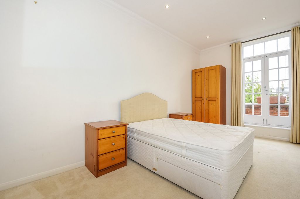 Property photo 3 of 8 Picture No. 03