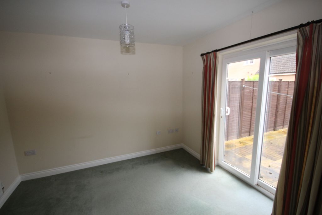 Property photo 3 of 7