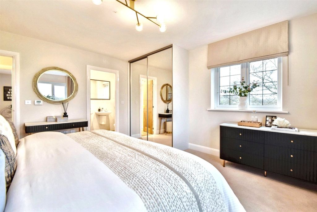 Property photo 3 of 23 Picture No. 20