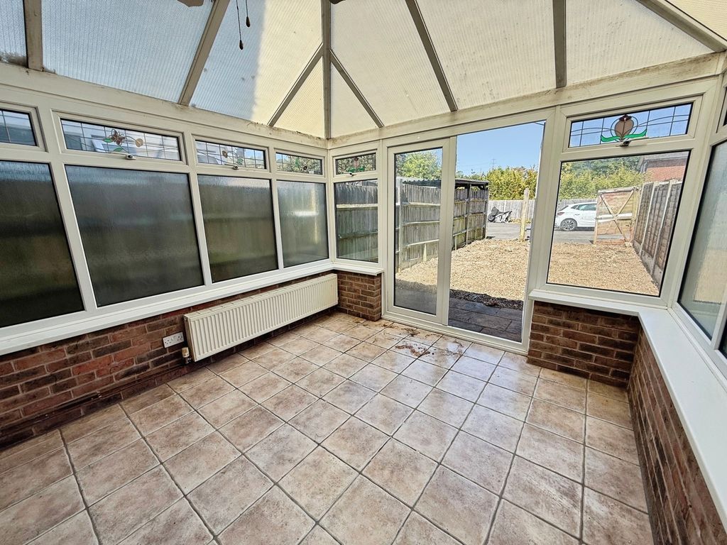 Property photo 2 of 11 Pbox-Img.Jpg