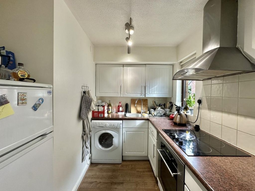 Property photo 3 of 10 137c60F1-d14B-4229-Afee-Eda30E0956B3.Jpg