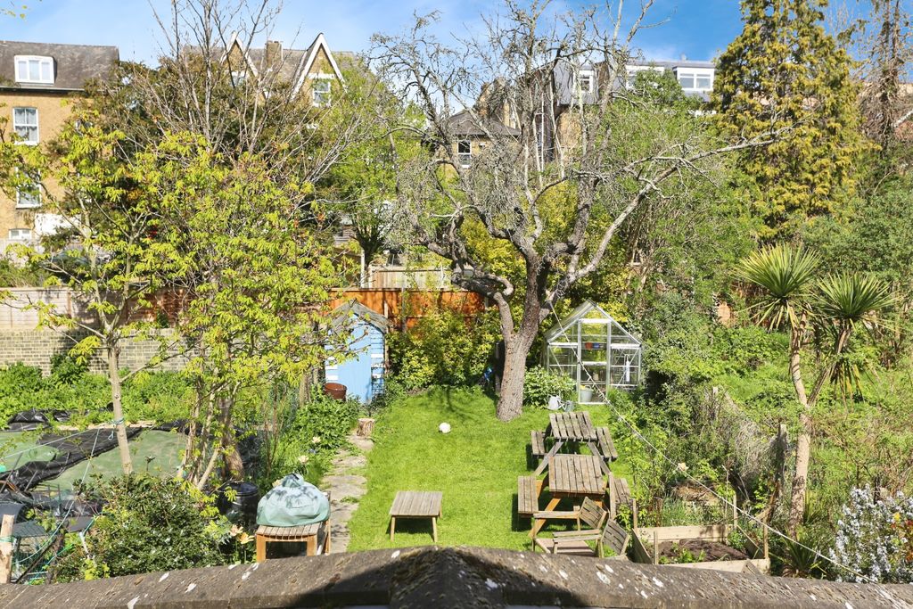 Property photo 2 of 16 Img_2420