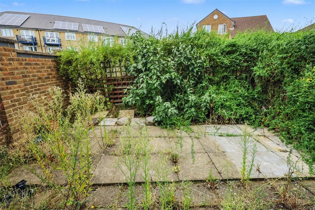 Property photo 3 of 9