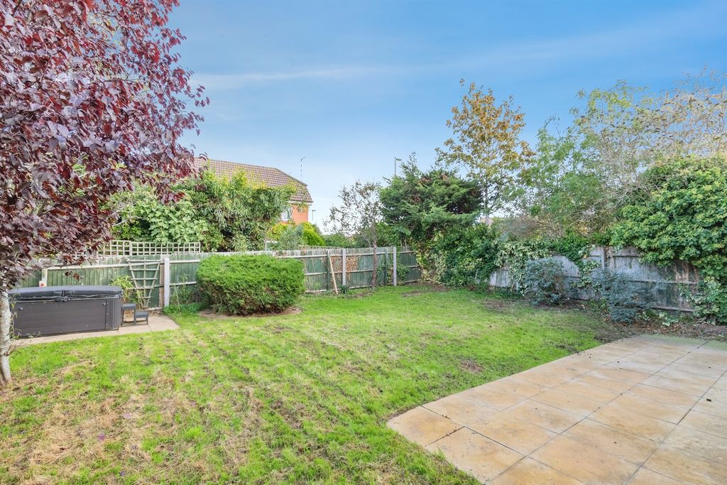 Property photo 3 of 22
