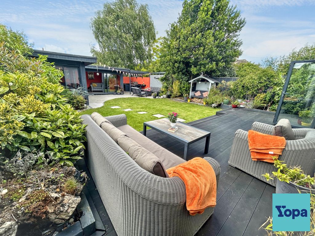 Property photo 3 of 25 Rear Garden