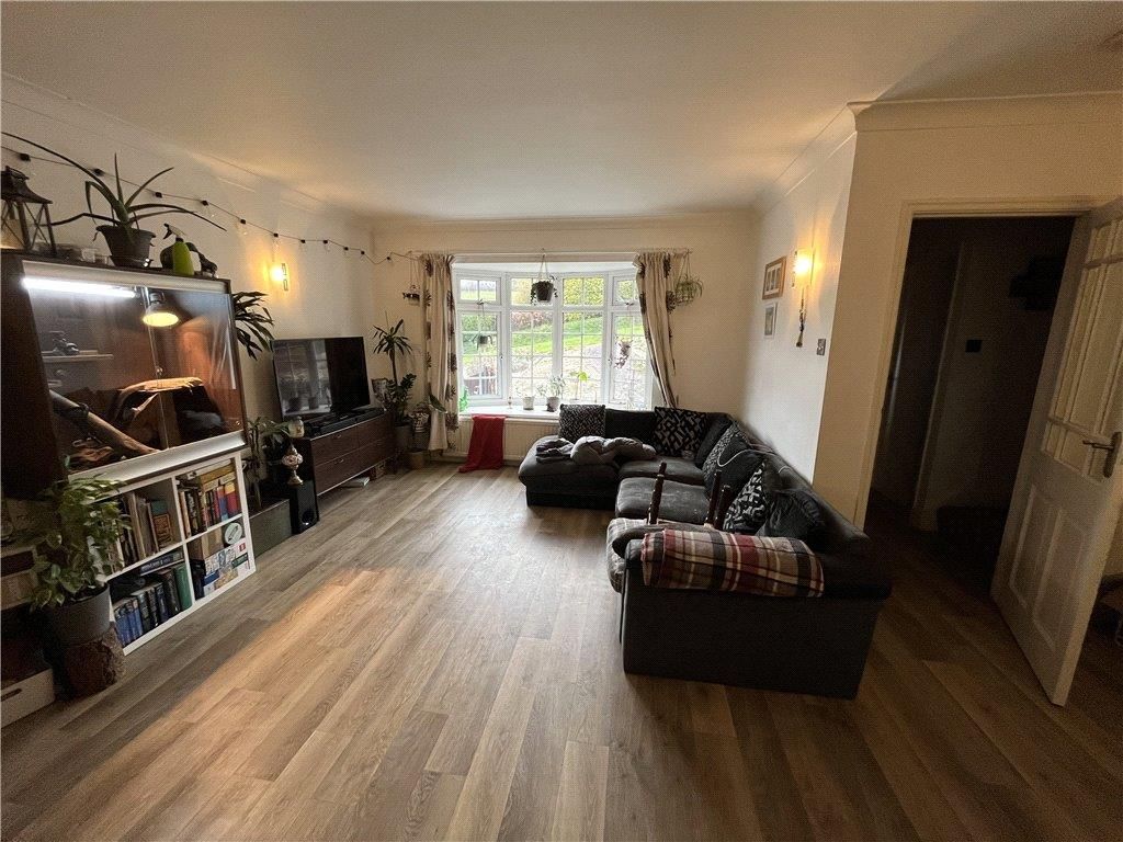 Property photo 3 of 7 Picture No. 06