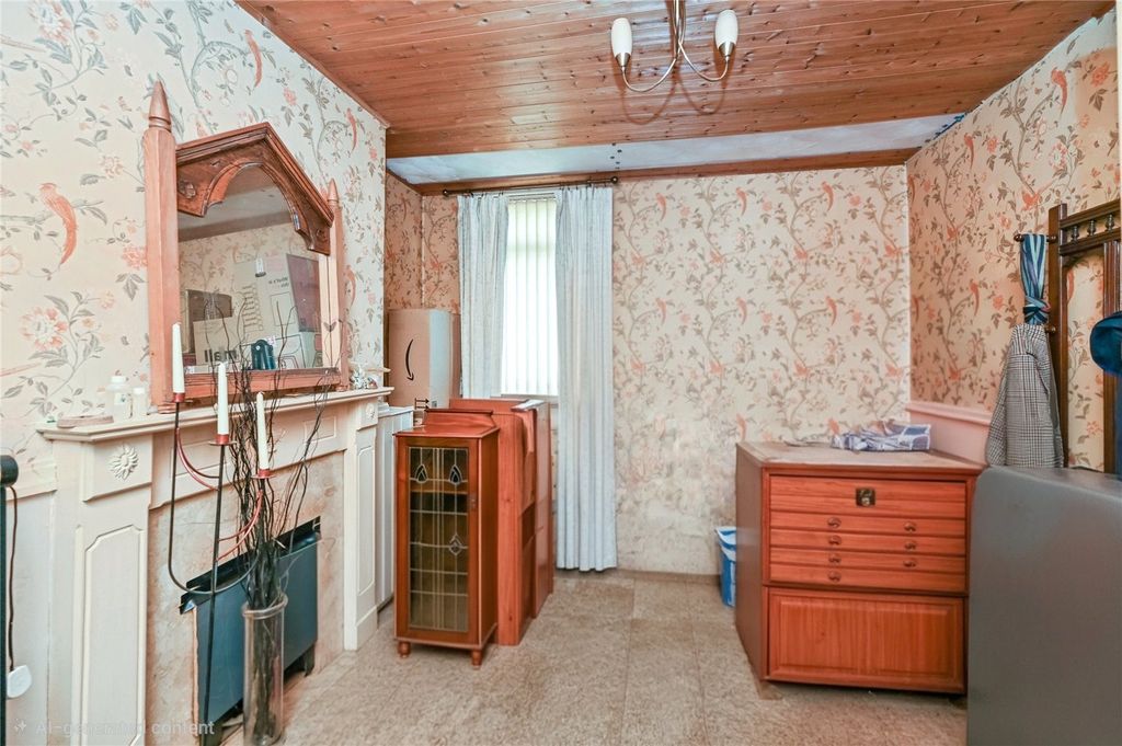 Property photo 3 of 10 Picture No. 14