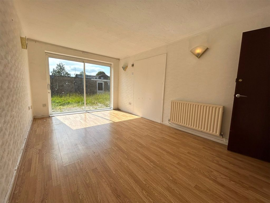 Property photo 2 of 9 Picture No. 09