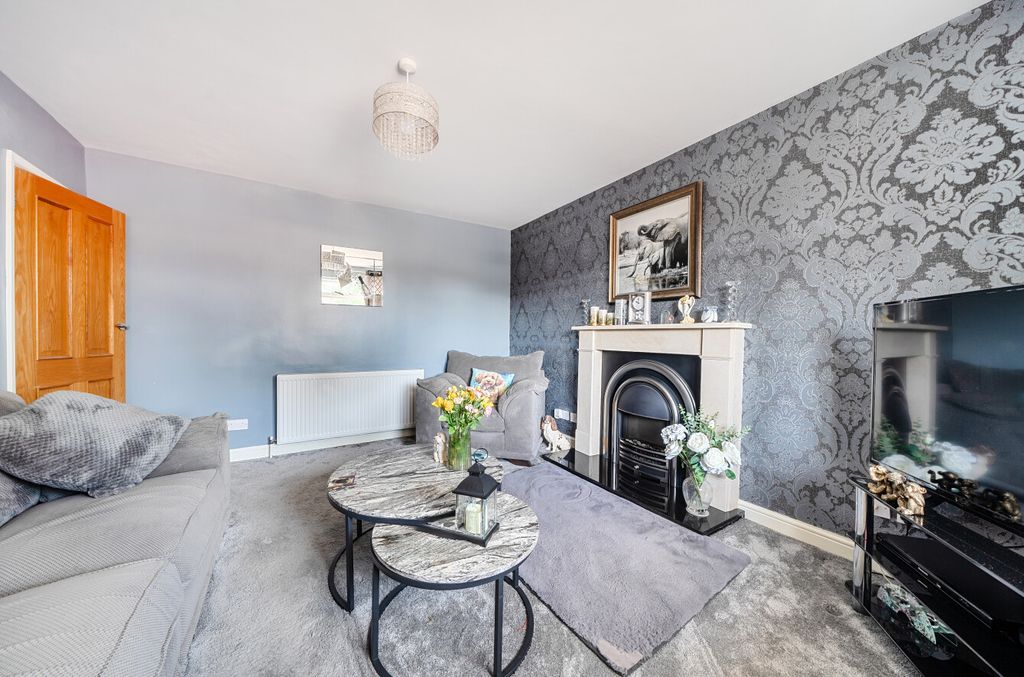 Property photo 3 of 12 1492745-22-6A5678...