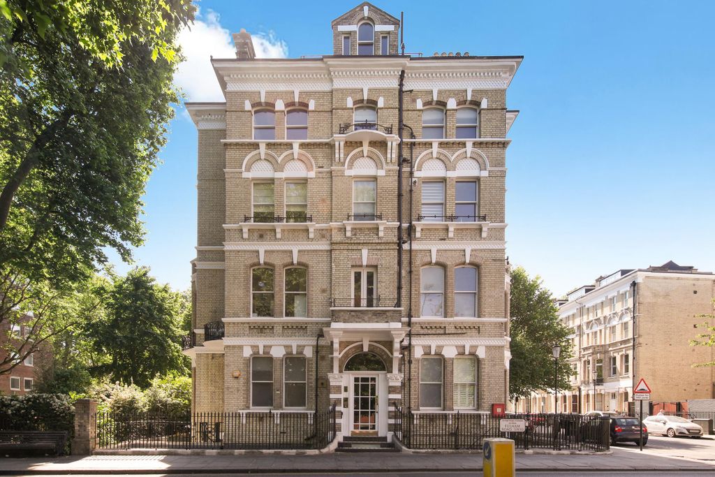 Property photo 1 of 15 Image