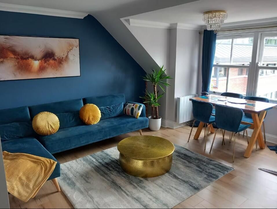 Property photo 2 of 11