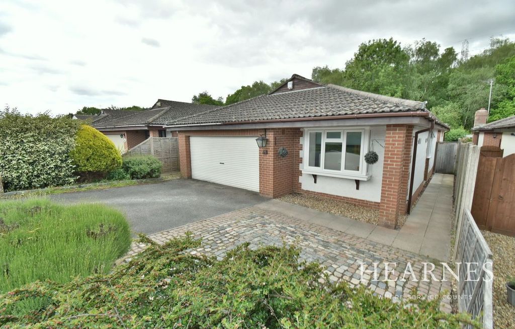 Property photo 1 of 24