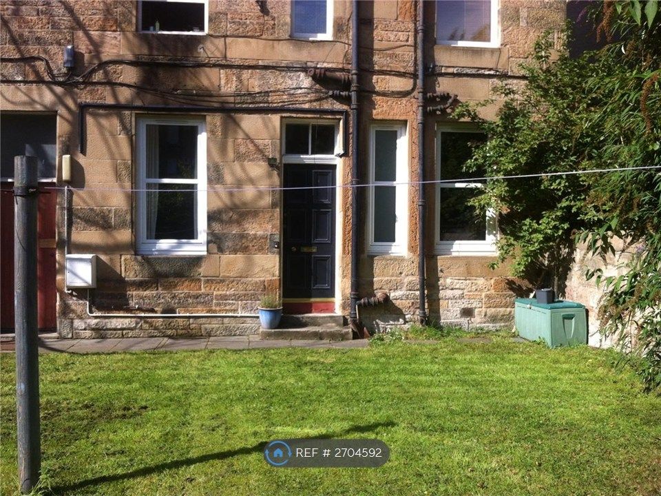 Property photo 1 of 6 Rear Main Door