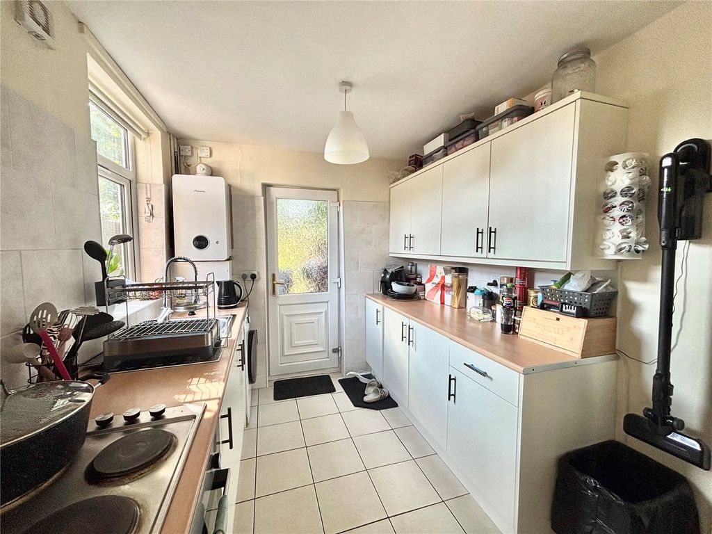 Property photo 3 of 14 Picture No. 04