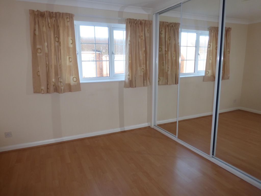 Property photo 3 of 5 Bedroom 2