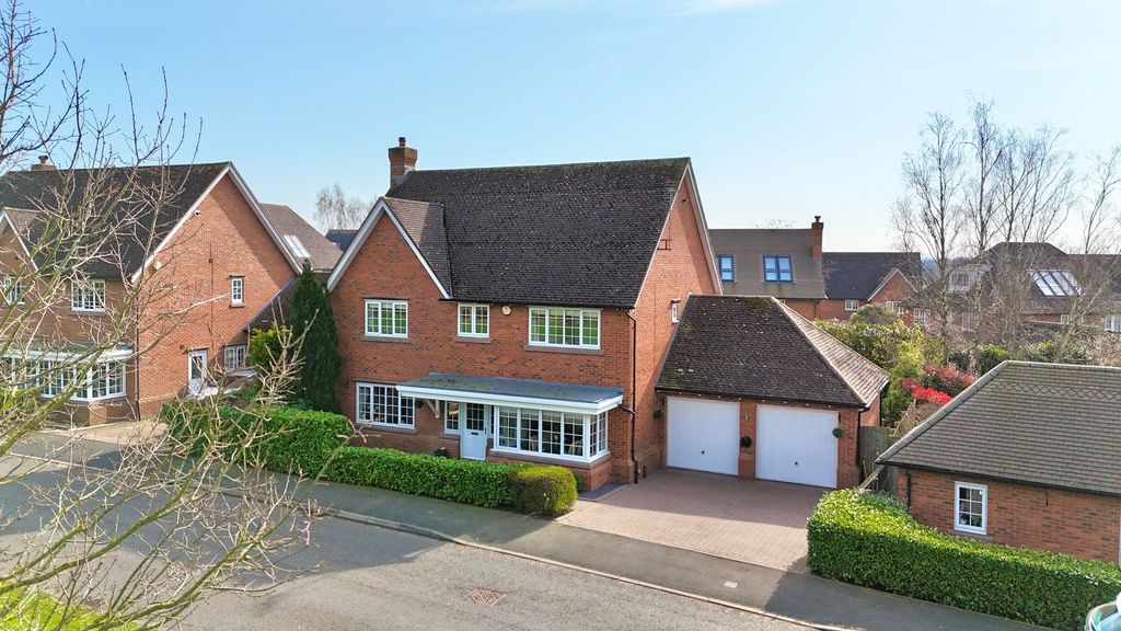 Property photo 1 of 31