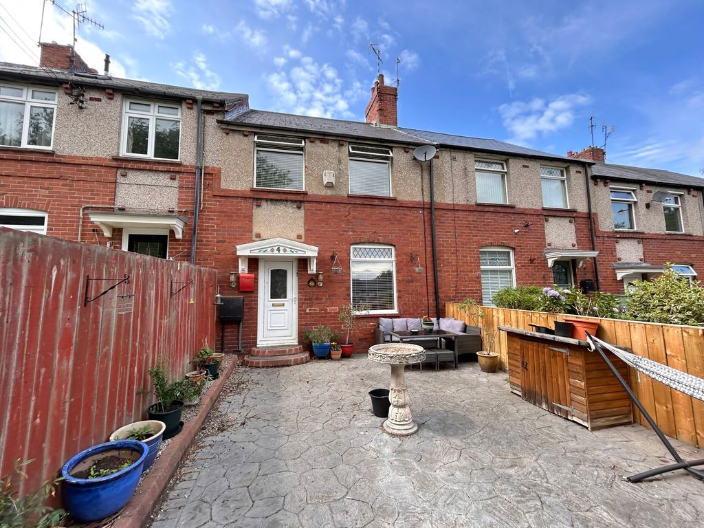 Property photo 1 of 15