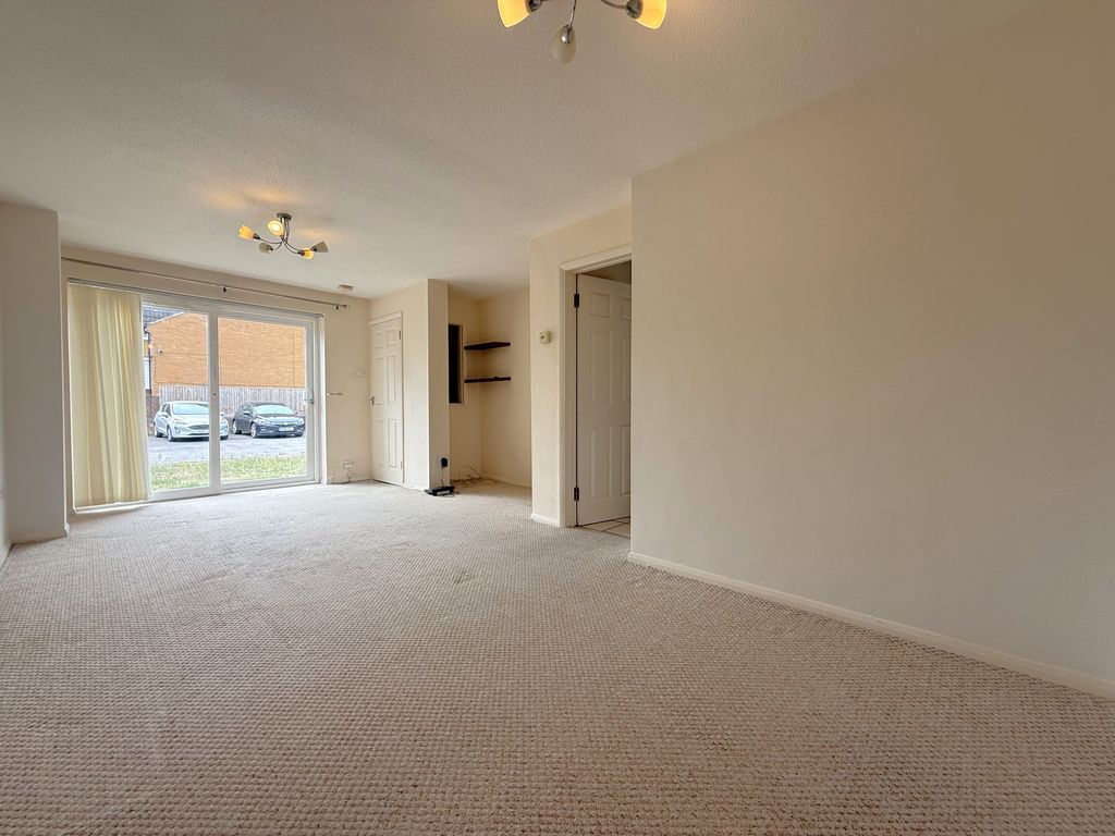 Property photo 2 of 7 Image
