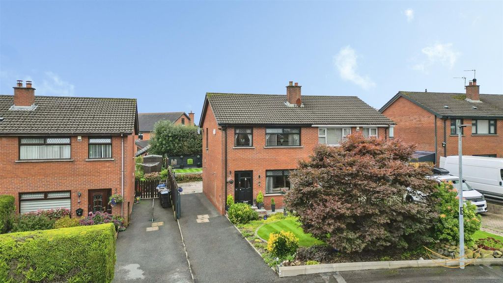 Property photo 2 of 33 Dhp-2.Jpg