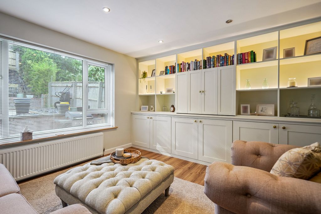 Property photo 2 of 9
