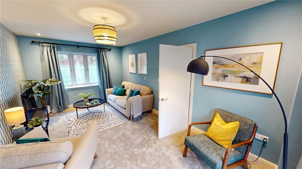 Property photo 2 of 10 Show Home Lounge