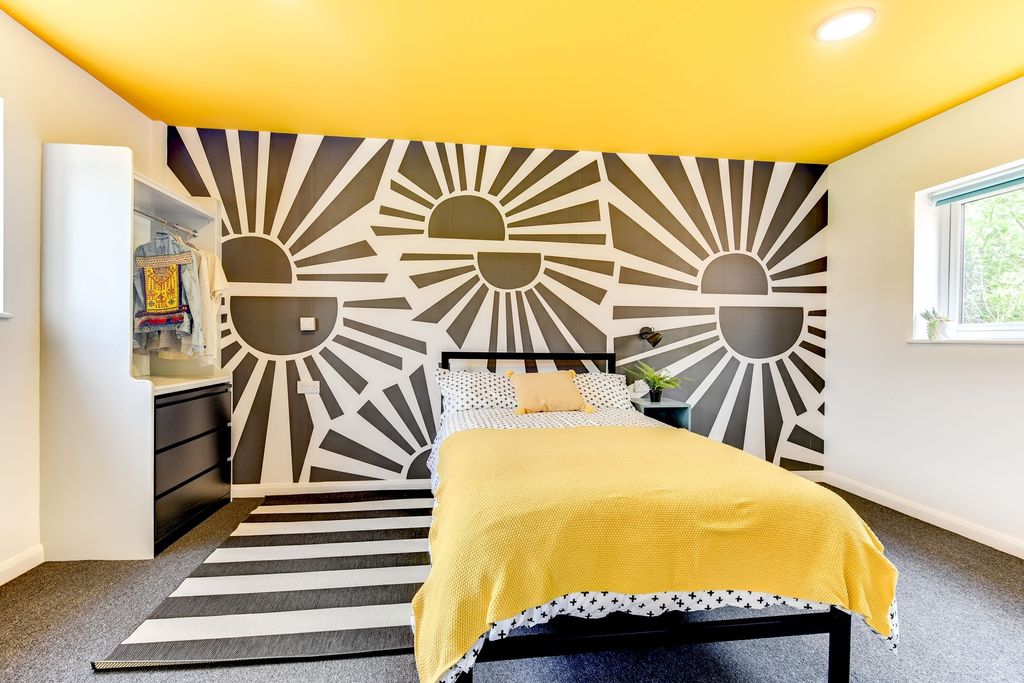 Property photo 3 of 5 Bright And Vibrant Double Bedroom Featuring A Styl...