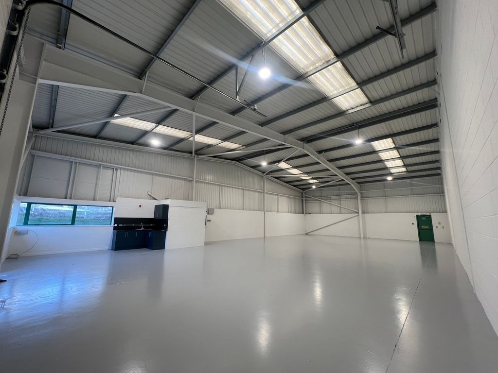 Property photo 3 of 4