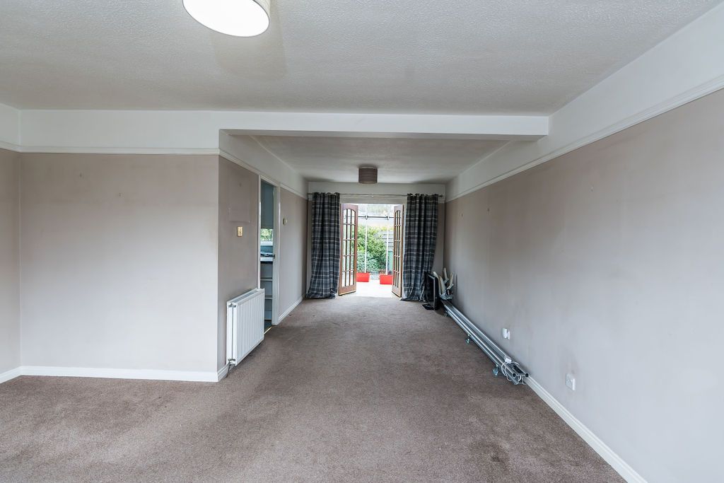 Property photo 3 of 14