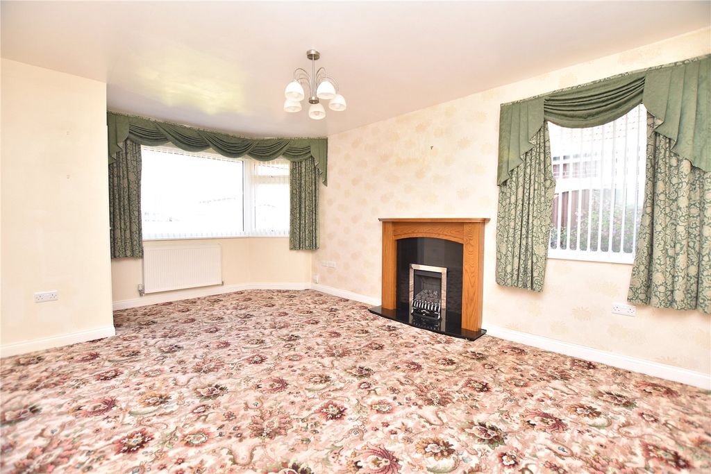 Property photo 2 of 26 Picture No. 10