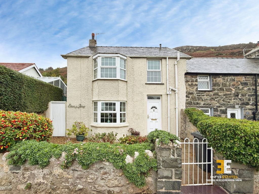 Property photo 1 of 33