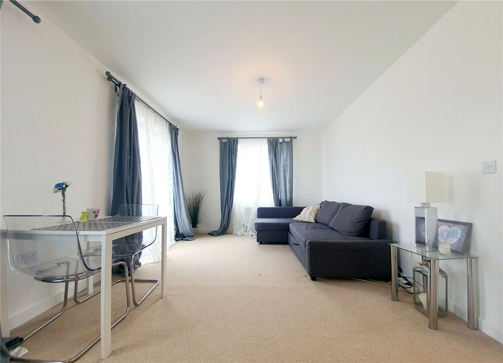 Property photo 2 of 23 Picture