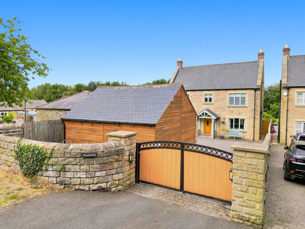 Property photo 1 of 63