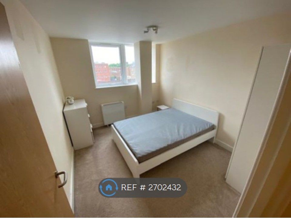 Property photo 2 of 5