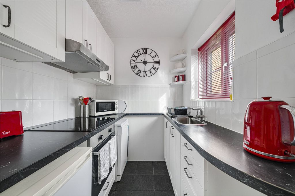Property photo 2 of 9 Picture No. 01