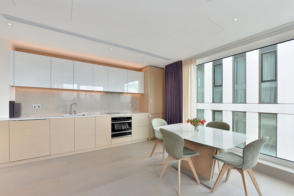 Property photo 3 of 10 Gallery