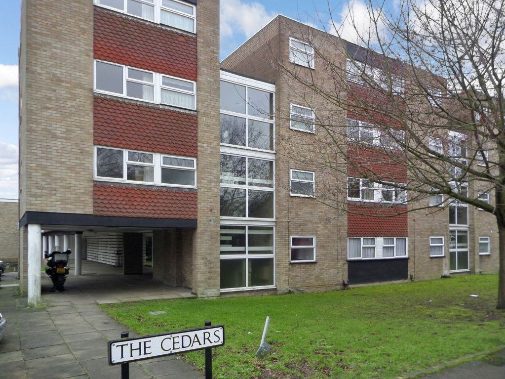 Property photo 1 of 8