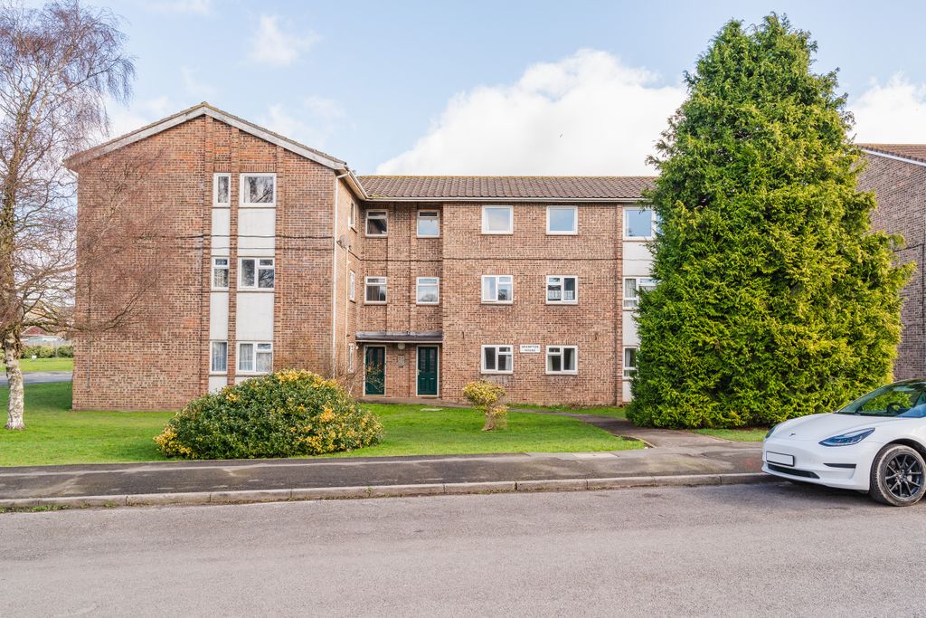 Property photo 1 of 16 Listing_715095_0002_6c14B4Ab