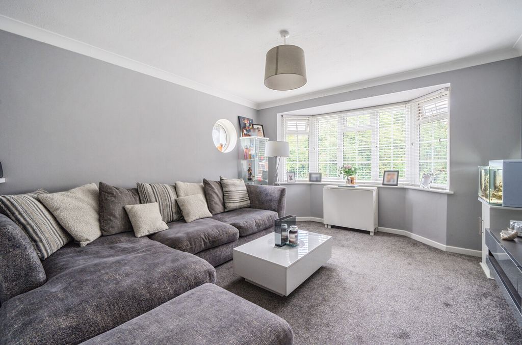 Property photo 2 of 15