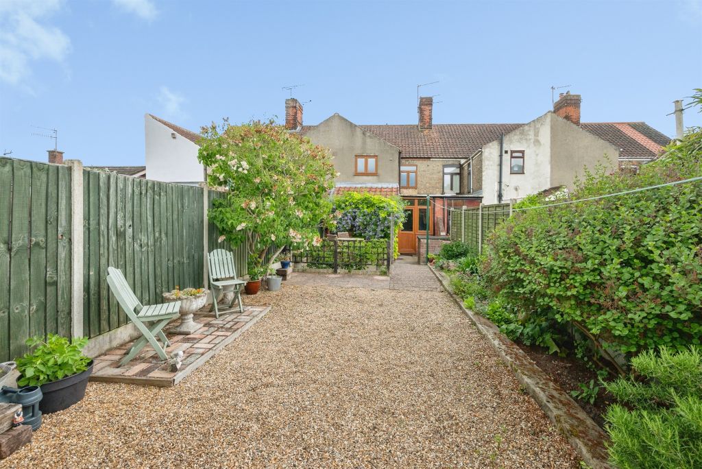 Property photo 3 of 18