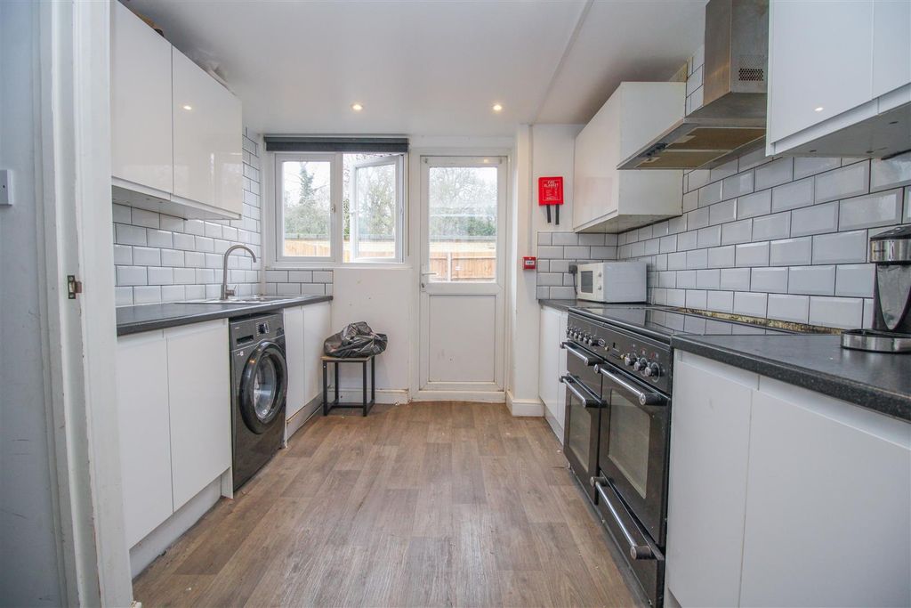 Property photo 2 of 5 Img_1503.Jpg