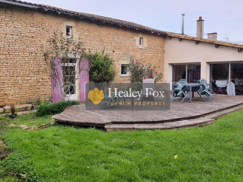 Property photo 1 of 27