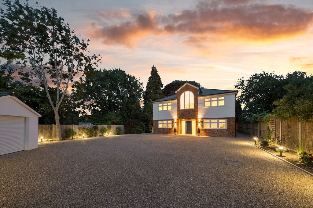 Property photo 1 of 33 External