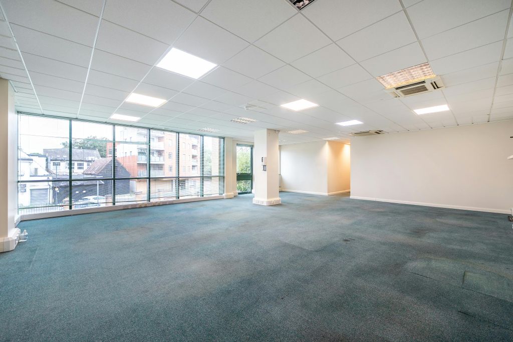 Property photo 2 of 18 1361253768d684A5Ea6Ff.Jpg