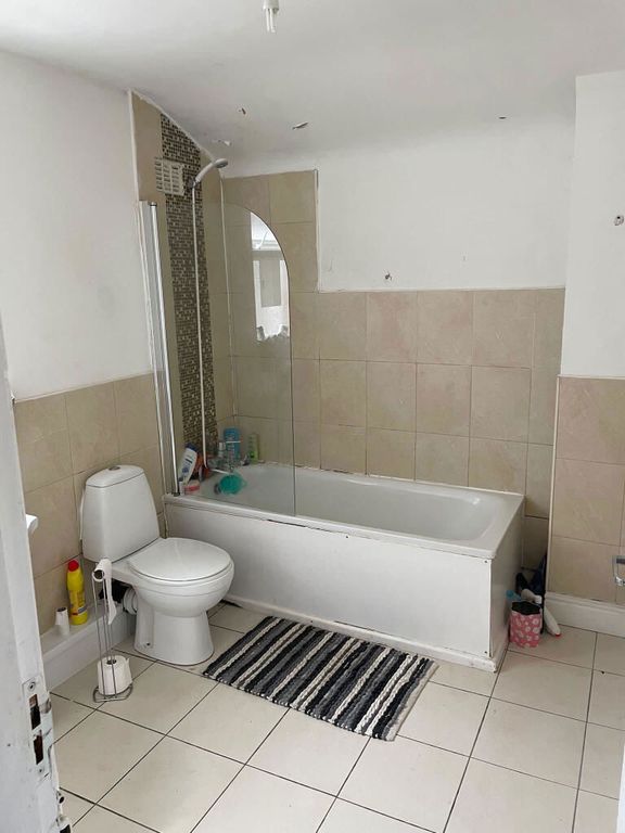 Property photo 3 of 4