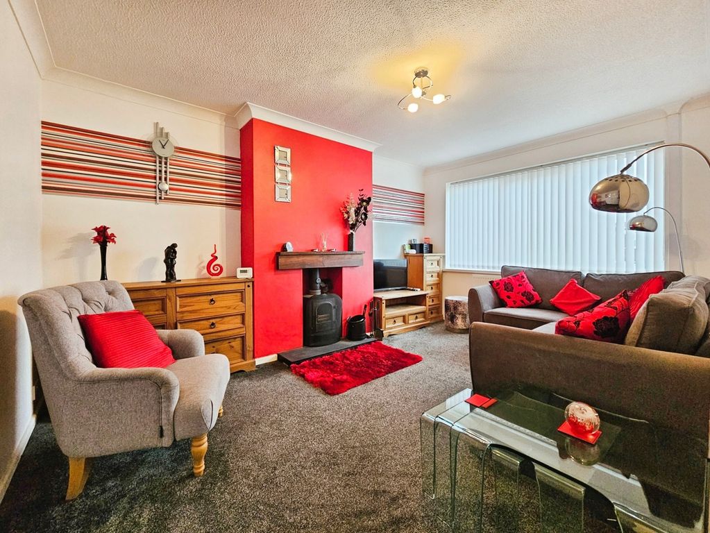 Property photo 2 of 6 Pbox-Img.Jpg