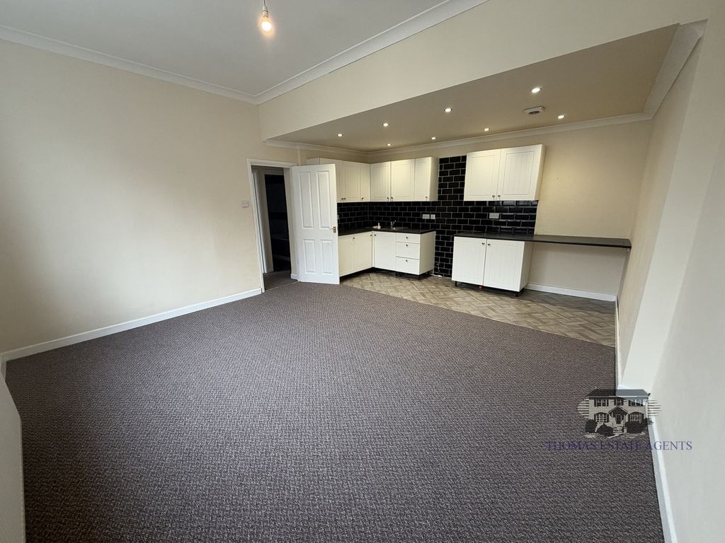 Property photo 2 of 6 Kitchen-Diner