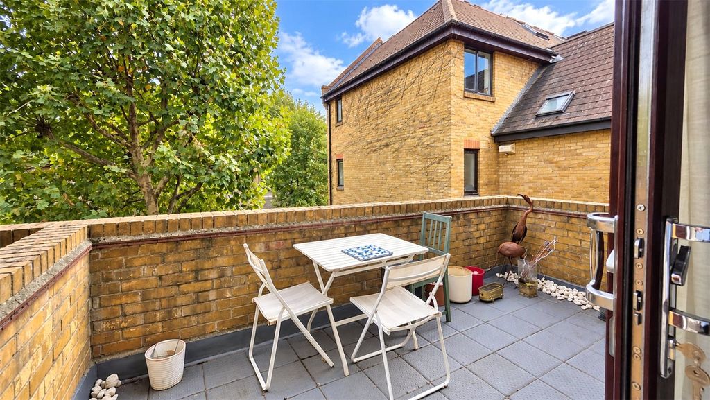 Property photo 2 of 12 Picture No. 01